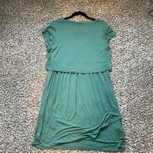 Gap maternity breast feeding dress size large
